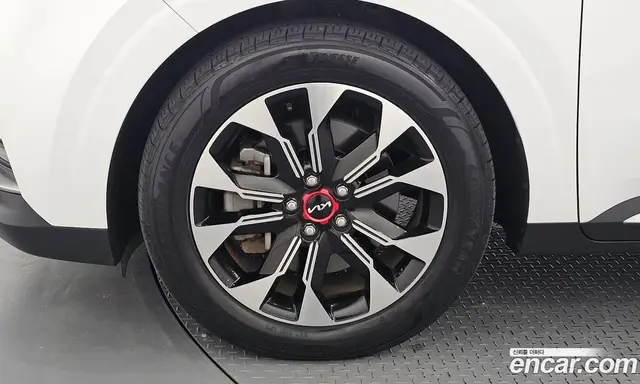 Kia Carnival 2021 2.2 автомат (гидро), миниатюра 4 Kia Carnival 2021 2.2 автомат (гидро), миниатюра 4