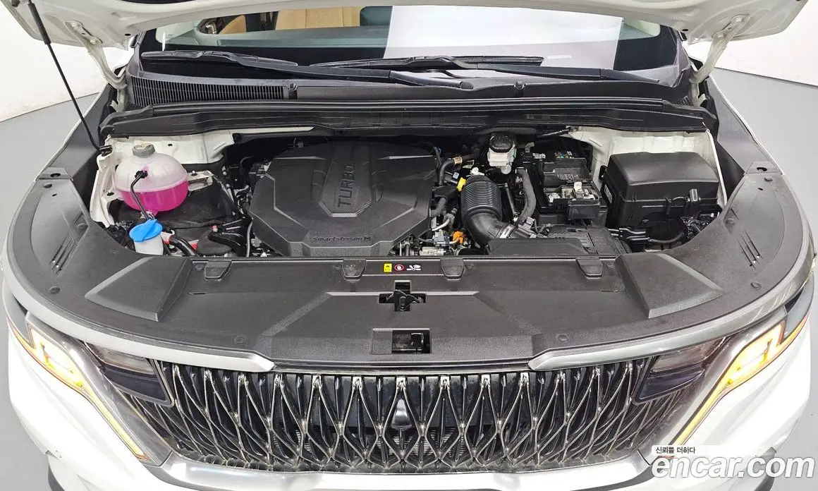 Kia Carnival 2021 2.2 автомат (гидро), фото 5 Kia Carnival 2021 2.2 автомат (гидро), фото 5