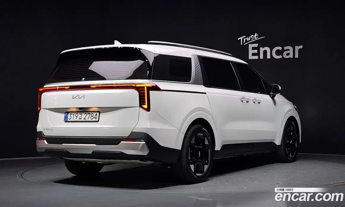 Kia Carnival 2025 3.5 автомат (гидро), фото 2 Kia Carnival 2025 3.5 автомат (гидро), фото 2