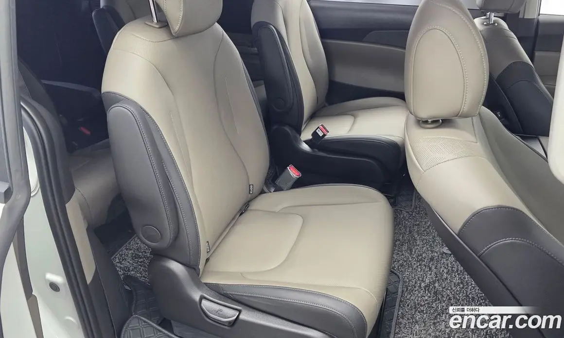 Kia Carnival 2025 3.5 автомат (гидро), фото 18 Kia Carnival 2025 3.5 автомат (гидро), фото 18