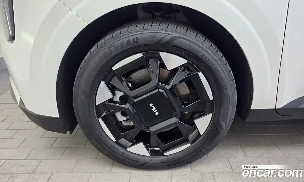 Kia Carnival 2025 3.5 автомат (гидро), фото 5 Kia Carnival 2025 3.5 автомат (гидро), фото 5