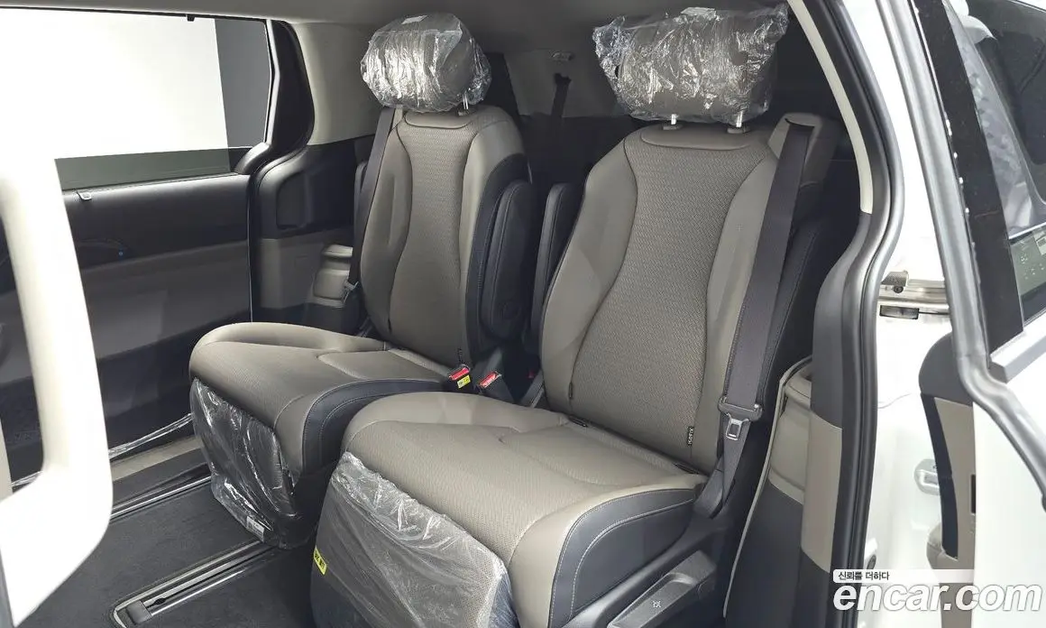 Kia Carnival 2025 3.5 автомат (гидро), фото 17 Kia Carnival 2025 3.5 автомат (гидро), фото 17