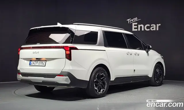 Kia Carnival 2025 2.2 автомат (гидро), миниатюра 2 Kia Carnival 2025 2.2 автомат (гидро), миниатюра 2
