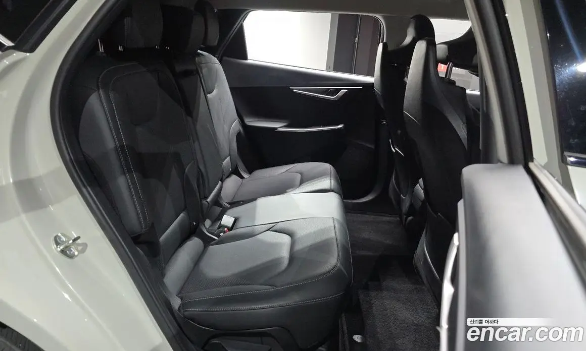 Kia EV6 2023 0.1 автомат (гидро), фото 17 Kia EV6 2023 0.1 автомат (гидро), фото 17