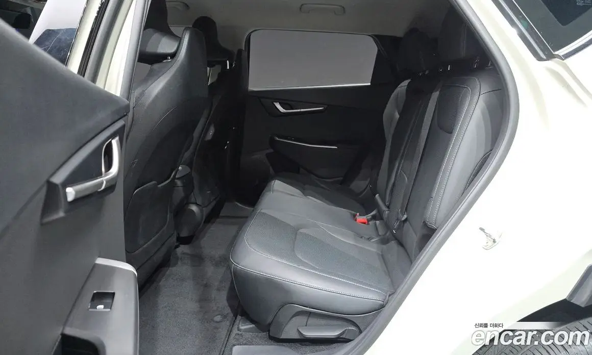 Kia EV6 2023 0.1 автомат (гидро), фото 18 Kia EV6 2023 0.1 автомат (гидро), фото 18