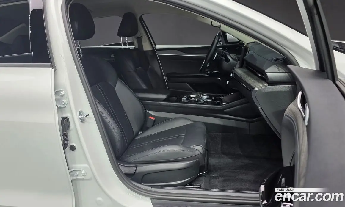 Kia K5 (Optima) 2025 2.0 автомат (гидро), фото 16