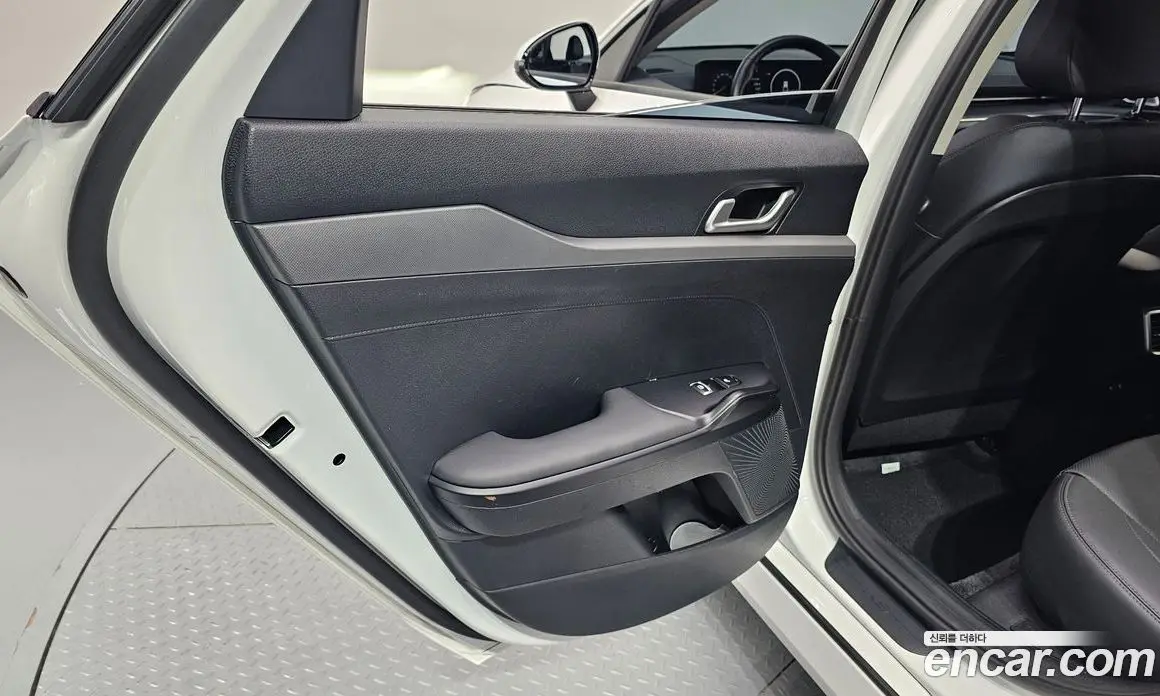 Kia K5 (Optima) 2025 2.0 автомат (гидро), фото 15