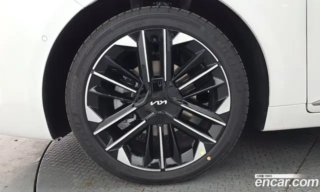 Kia K8 2026 1.6 автомат (гидро), миниатюра 5