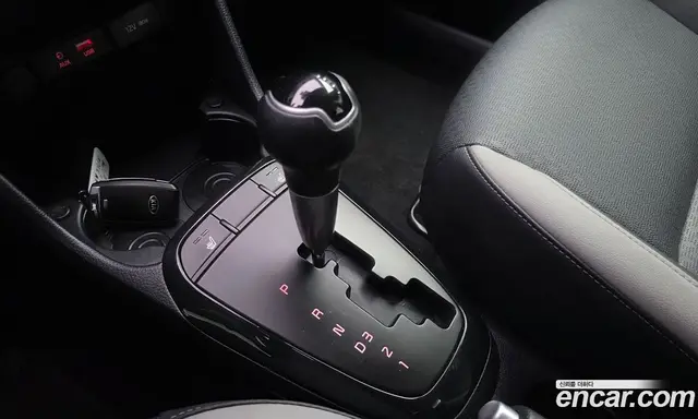 Kia Morning 2017 1.0 автомат (гидро), миниатюра 11 Kia Morning 2017 1.0 автомат (гидро), миниатюра 11