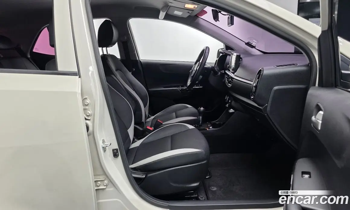 Kia Morning 2017 1.0 автомат (гидро), фото 15 Kia Morning 2017 1.0 автомат (гидро), фото 15