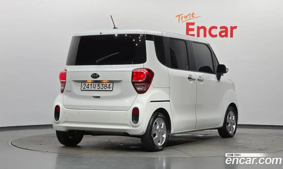 Kia Ray 2019 1.0 автомат (гидро), фото 2 Kia Ray 2019 1.0 автомат (гидро), фото 2