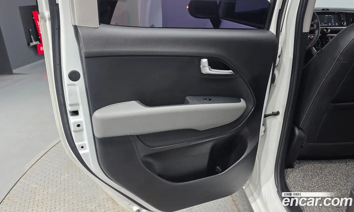Kia Ray 2019 1.0 автомат (гидро), фото 15 Kia Ray 2019 1.0 автомат (гидро), фото 15