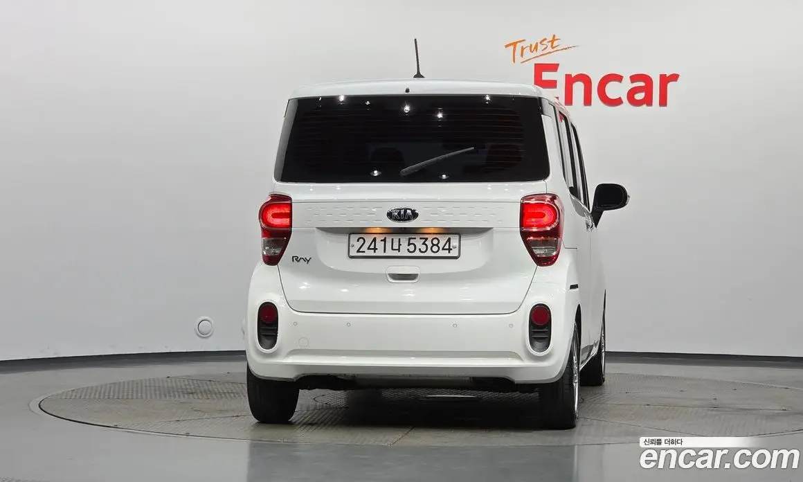 Kia Ray 2019 1.0 автомат (гидро), фото 4 Kia Ray 2019 1.0 автомат (гидро), фото 4