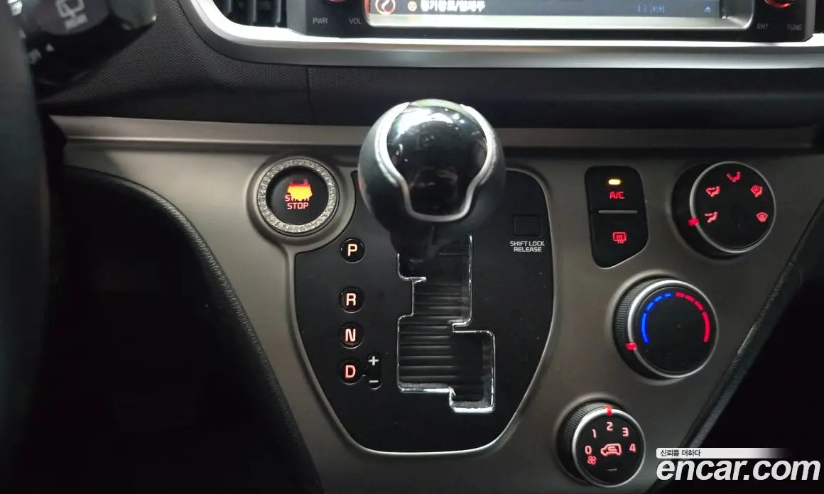 Kia Ray 2020 1.0 автомат (гидро), фото 12