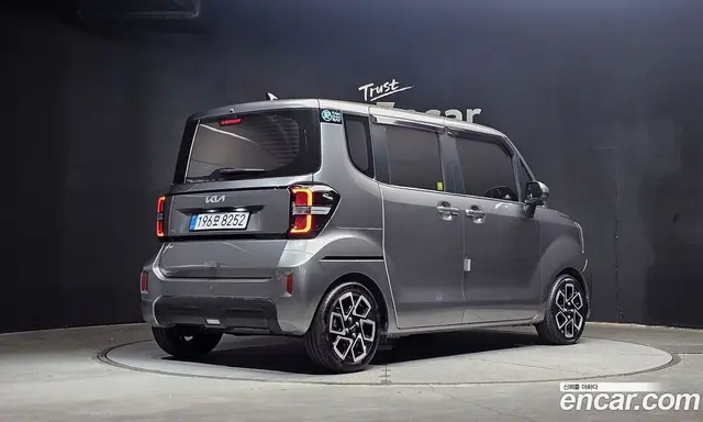Kia Ray 2022 1.0 автомат (гидро), миниатюра 2 Kia Ray 2022 1.0 автомат (гидро), миниатюра 2