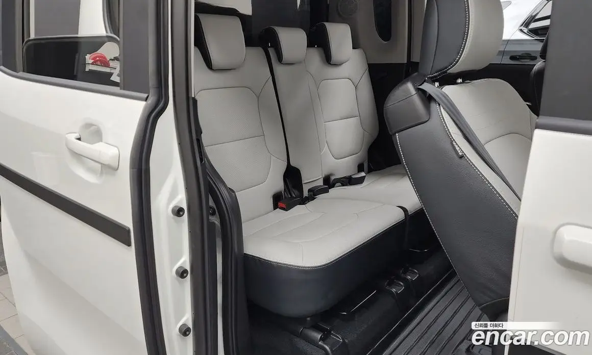 Kia Ray 2025 1.0 автомат (гидро), фото 17