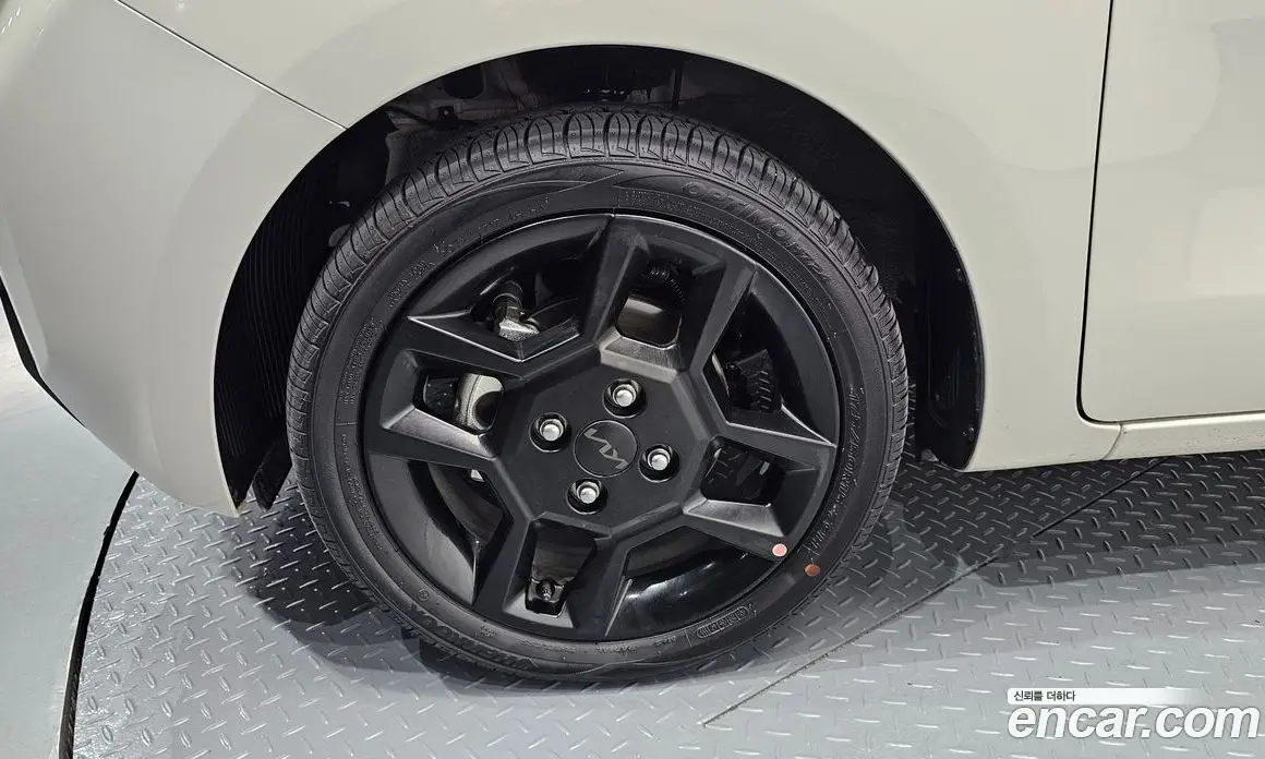 Kia Ray 2026 1.0 автомат (гидро), фото 5 Kia Ray 2026 1.0 автомат (гидро), фото 5
