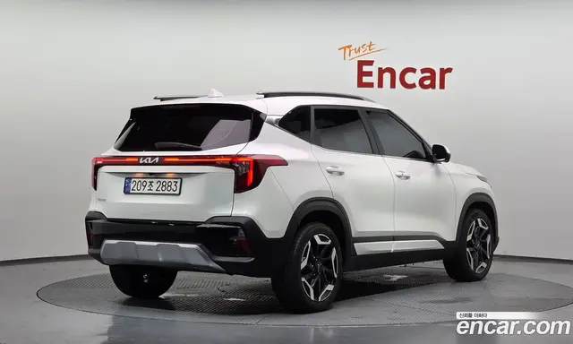 Kia Seltos 2023 2.0 автомат (гидро), миниатюра 2 Kia Seltos 2023 2.0 автомат (гидро), миниатюра 2