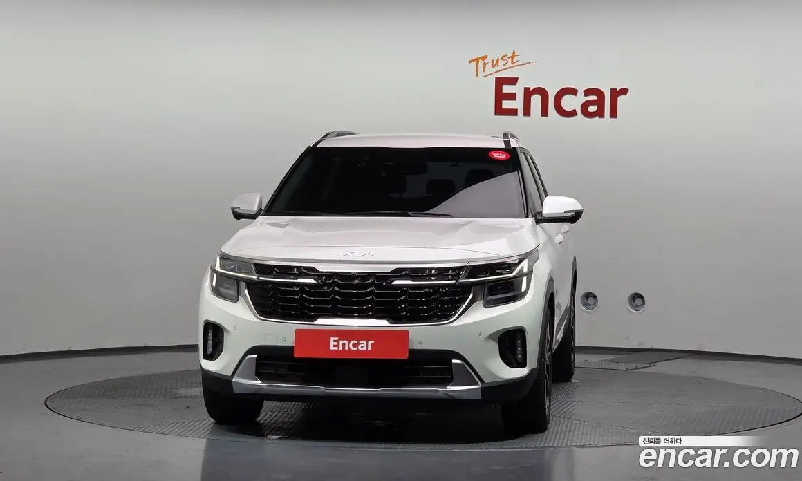 Kia Seltos 2023 2.0 автомат (гидро), фото 3 Kia Seltos 2023 2.0 автомат (гидро), фото 3
