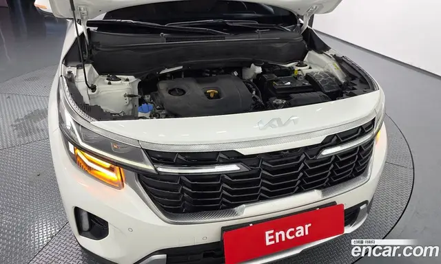 Kia Seltos 2023 2.0 автомат (гидро), миниатюра 6 Kia Seltos 2023 2.0 автомат (гидро), миниатюра 6