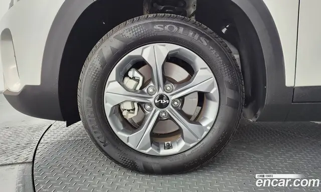 Kia Seltos 2023 1.6 автомат (гидро), миниатюра 5