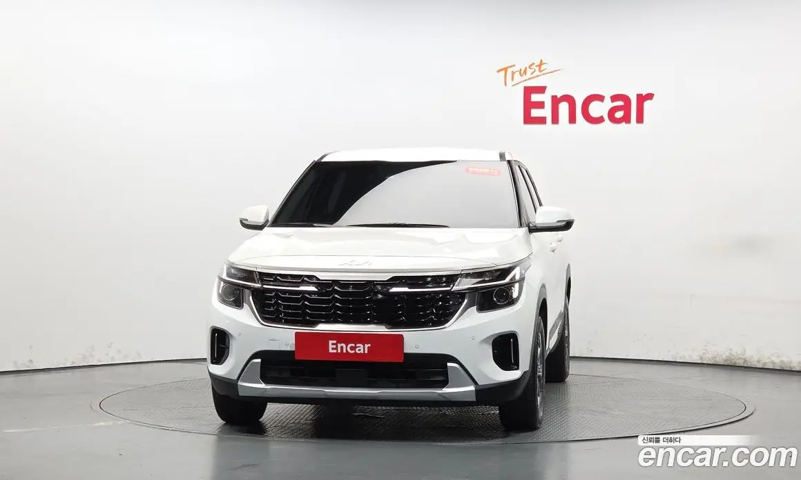 Kia Seltos 2025 1.6 автомат (гидро), фото 2 Kia Seltos 2025 1.6 автомат (гидро), фото 2
