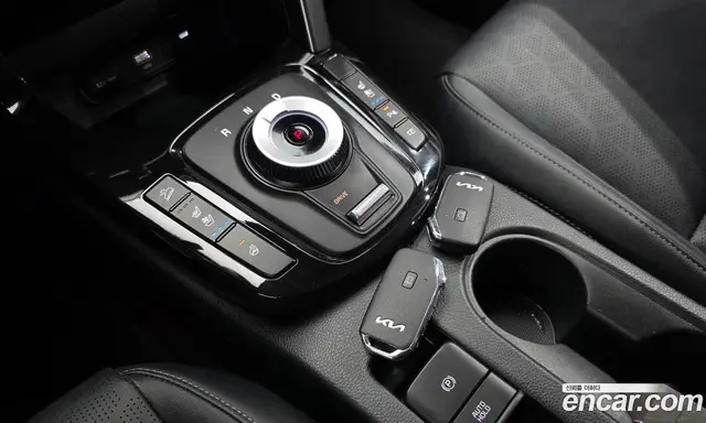 Kia Seltos 2025 1.6 автомат (гидро), миниатюра 11 Kia Seltos 2025 1.6 автомат (гидро), миниатюра 11