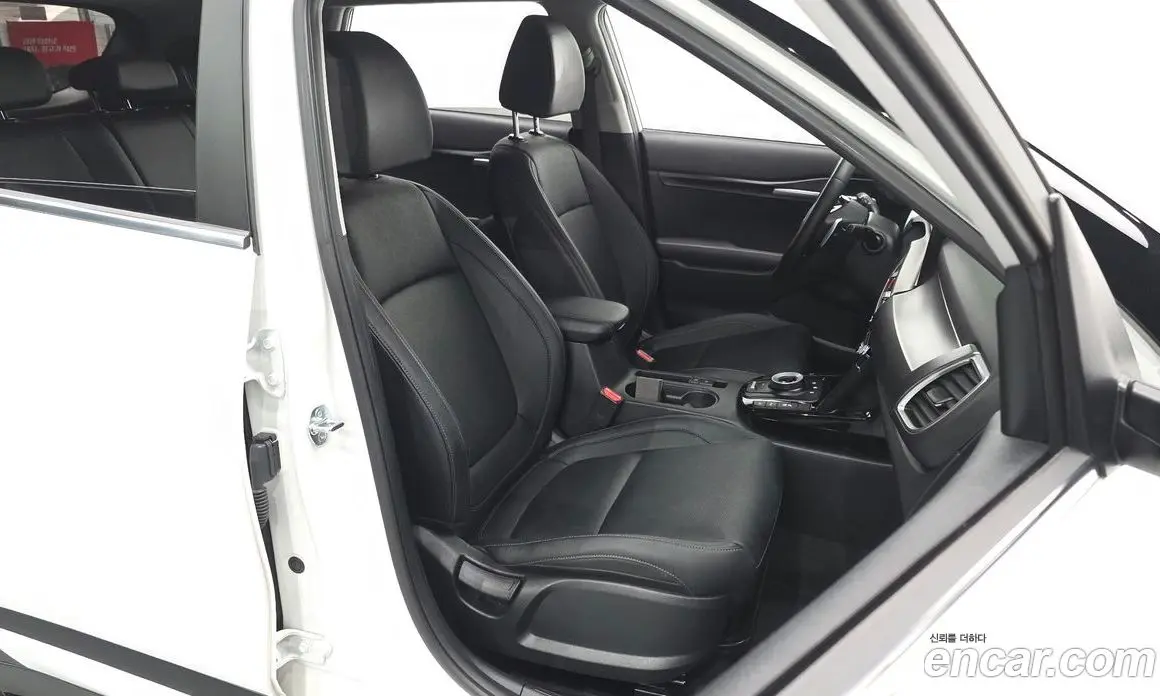 Kia Seltos 2025 1.6 автомат (гидро), фото 15 Kia Seltos 2025 1.6 автомат (гидро), фото 15