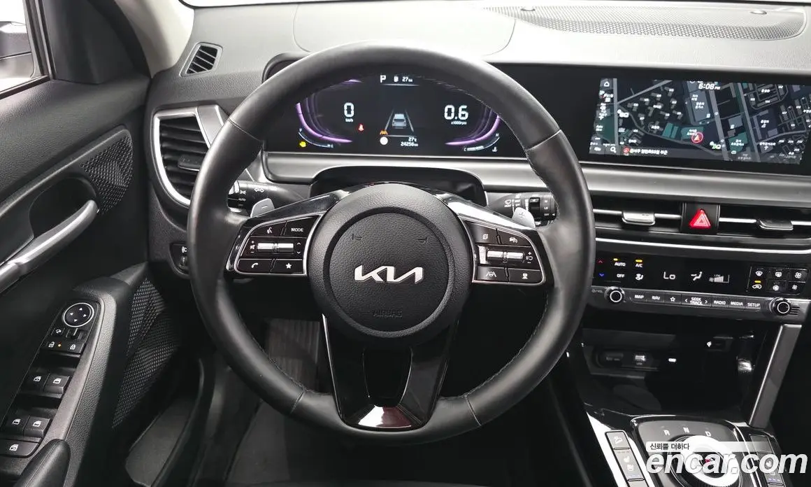 Kia Seltos 2025 1.6 автомат (гидро), фото 19 Kia Seltos 2025 1.6 автомат (гидро), фото 19