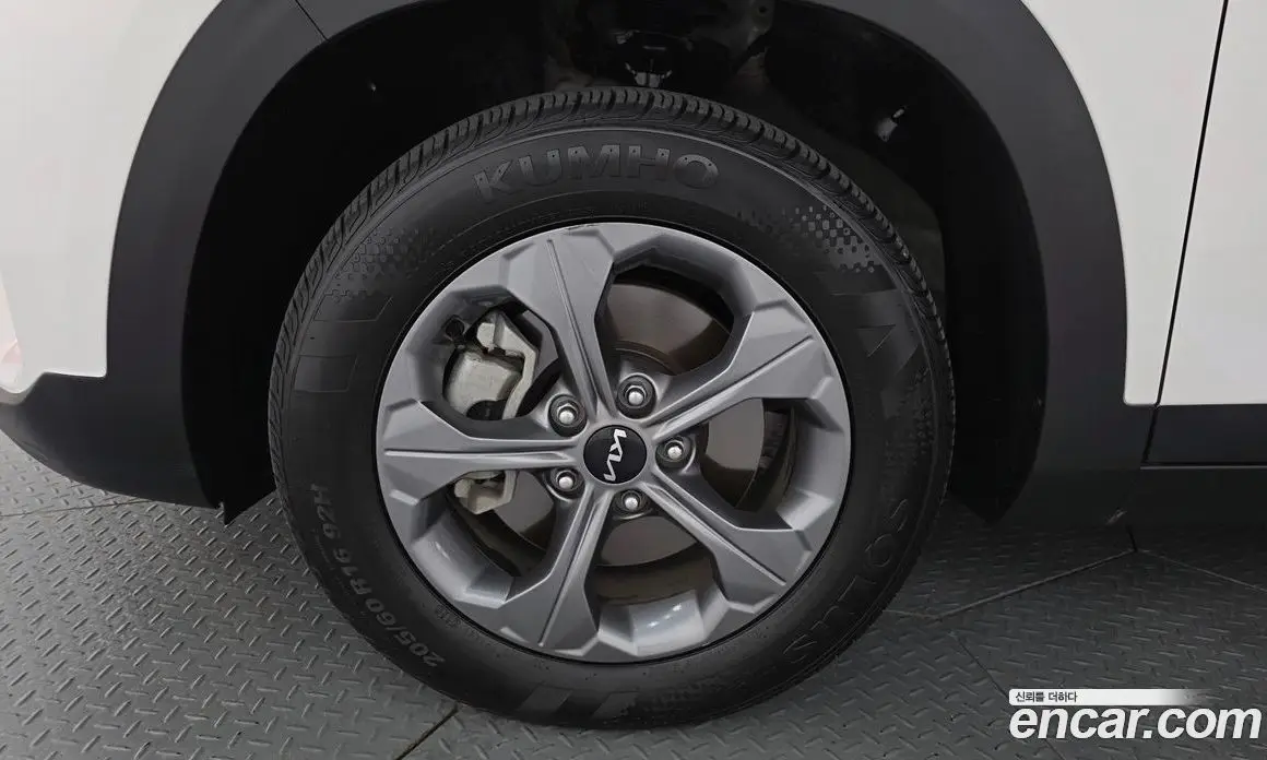 Kia Seltos 2025 1.6 автомат (гидро), фото 4 Kia Seltos 2025 1.6 автомат (гидро), фото 4