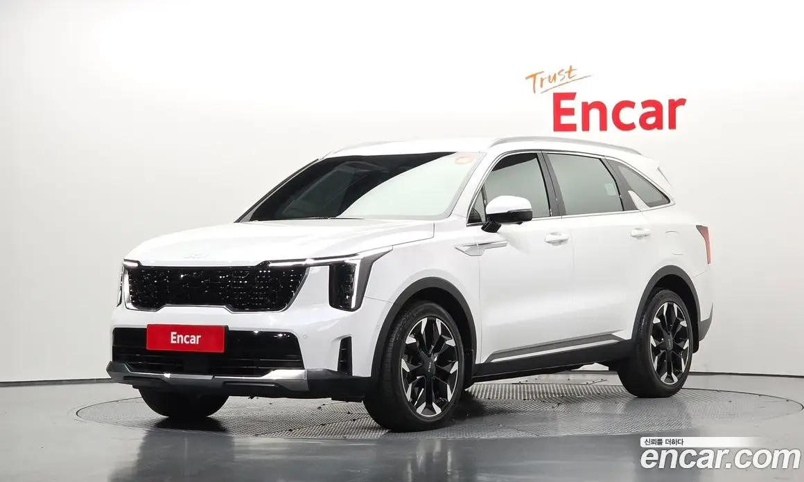 Kia Sorento 2023 2.2 автомат (гидро), фото 1 Kia Sorento 2023 2.2 автомат (гидро), фото 1