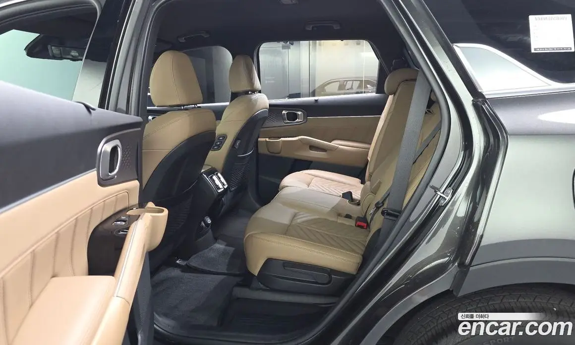 Kia Sorento 2024 1.6 автомат (гидро), фото 16