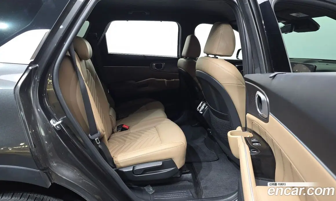 Kia Sorento 2024 1.6 автомат (гидро), фото 18