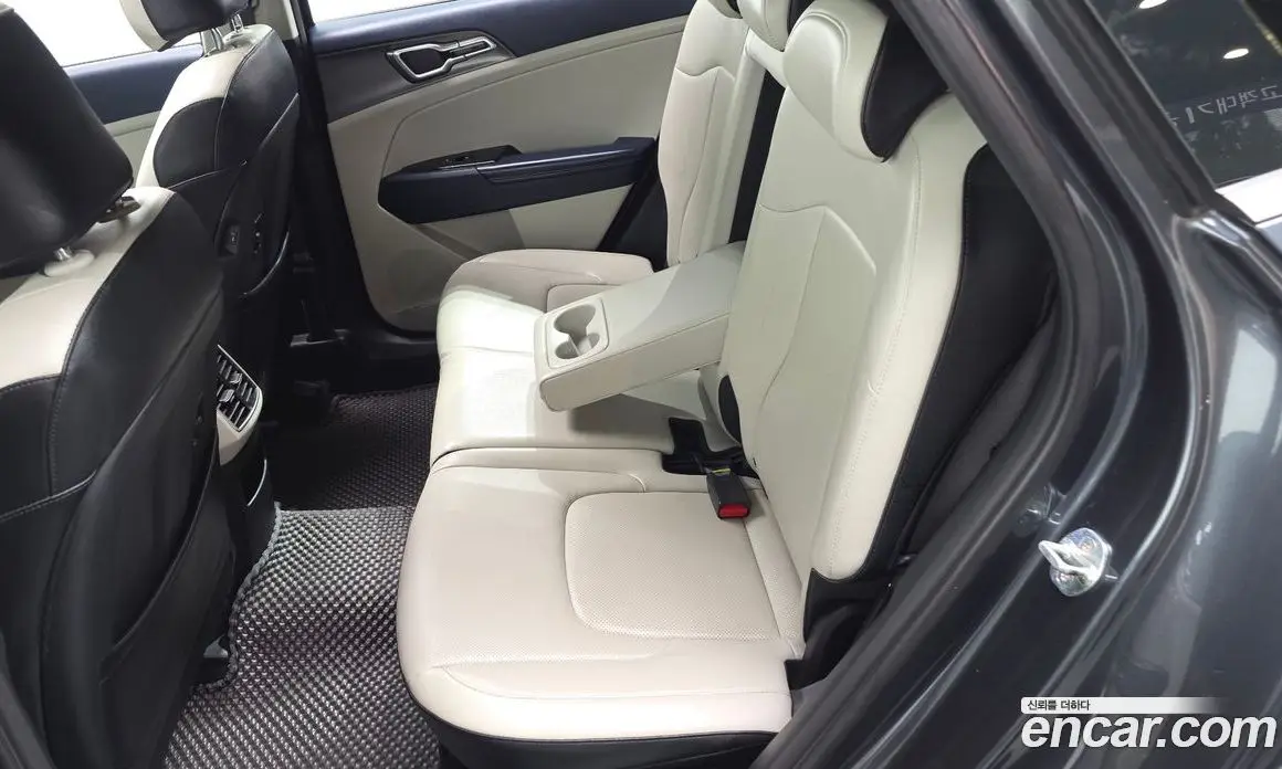 Kia Sportage 2021 2.0 автомат (гидро), фото 18