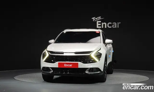 Kia Sportage 2022 1.6 автомат (гидро), миниатюра 3