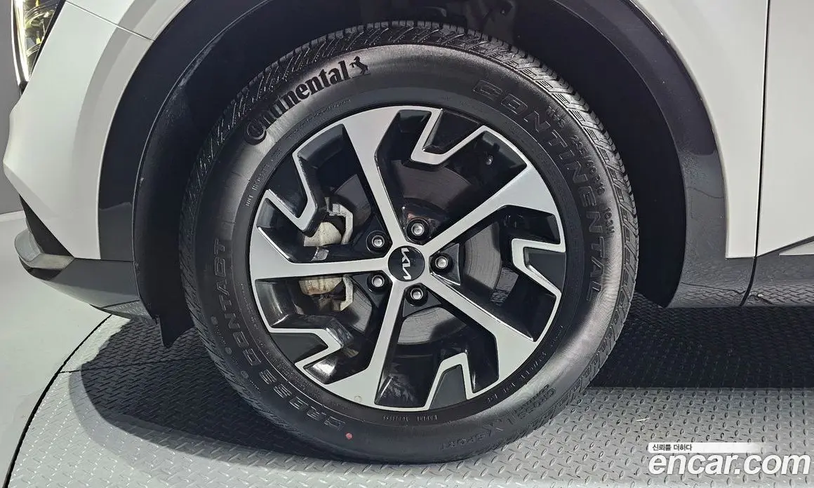 Kia Sportage 2022 1.6 автомат (гидро), фото 5