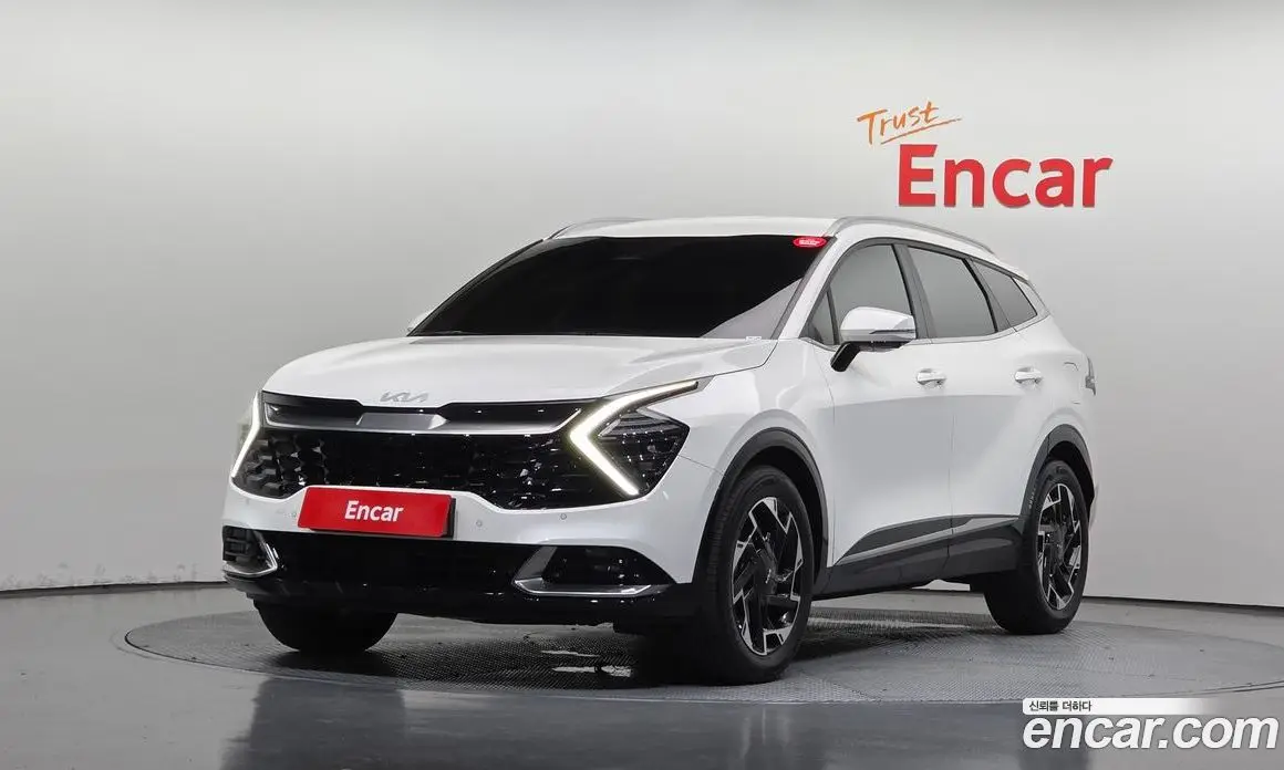 Kia Sportage 2023 1.6 автомат (гидро), фото 1 Kia Sportage 2023 1.6 автомат (гидро), фото 1