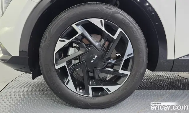 Kia Sportage 2023 1.6 автомат (гидро), миниатюра 5 Kia Sportage 2023 1.6 автомат (гидро), миниатюра 5