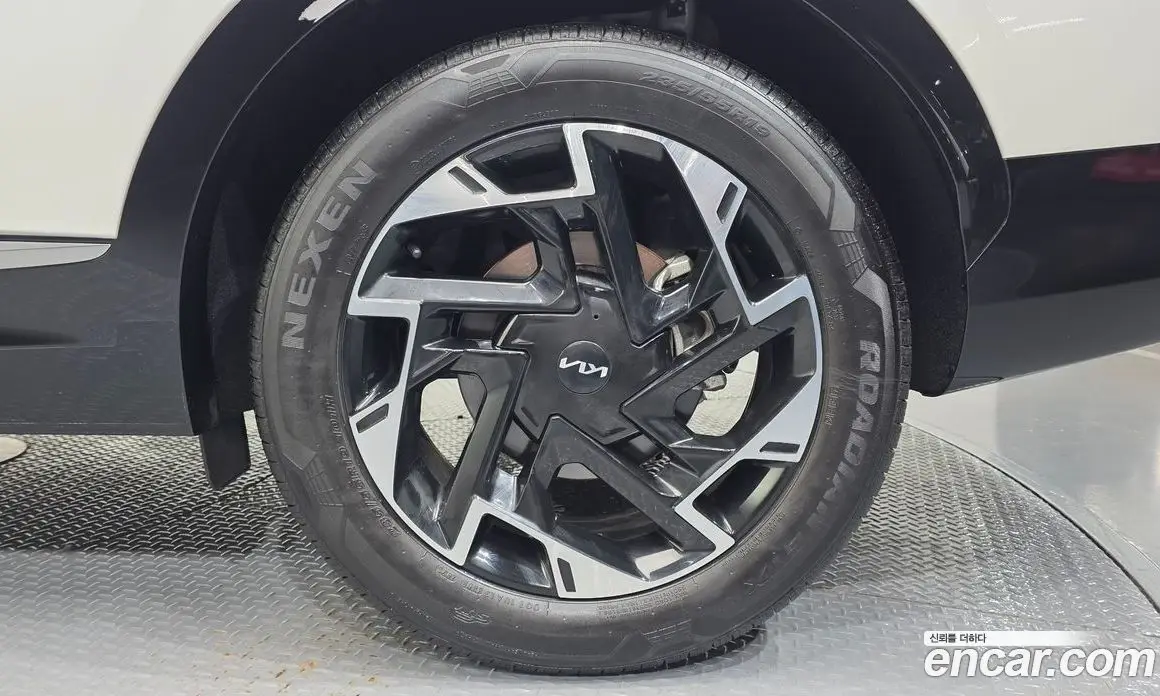 Kia Sportage 2023 1.6 автомат (гидро), фото 7 Kia Sportage 2023 1.6 автомат (гидро), фото 7