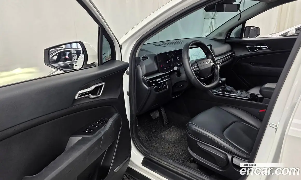 Kia Sportage 2024 2.0 автомат (гидро), фото 13 Kia Sportage 2024 2.0 автомат (гидро), фото 13