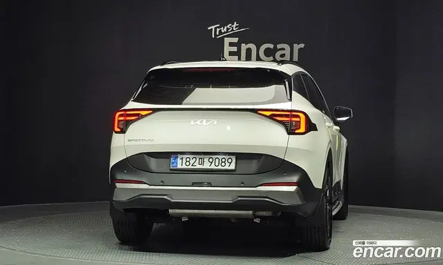 Kia Sportage 2024 2.0 автомат (гидро), миниатюра 4 Kia Sportage 2024 2.0 автомат (гидро), миниатюра 4
