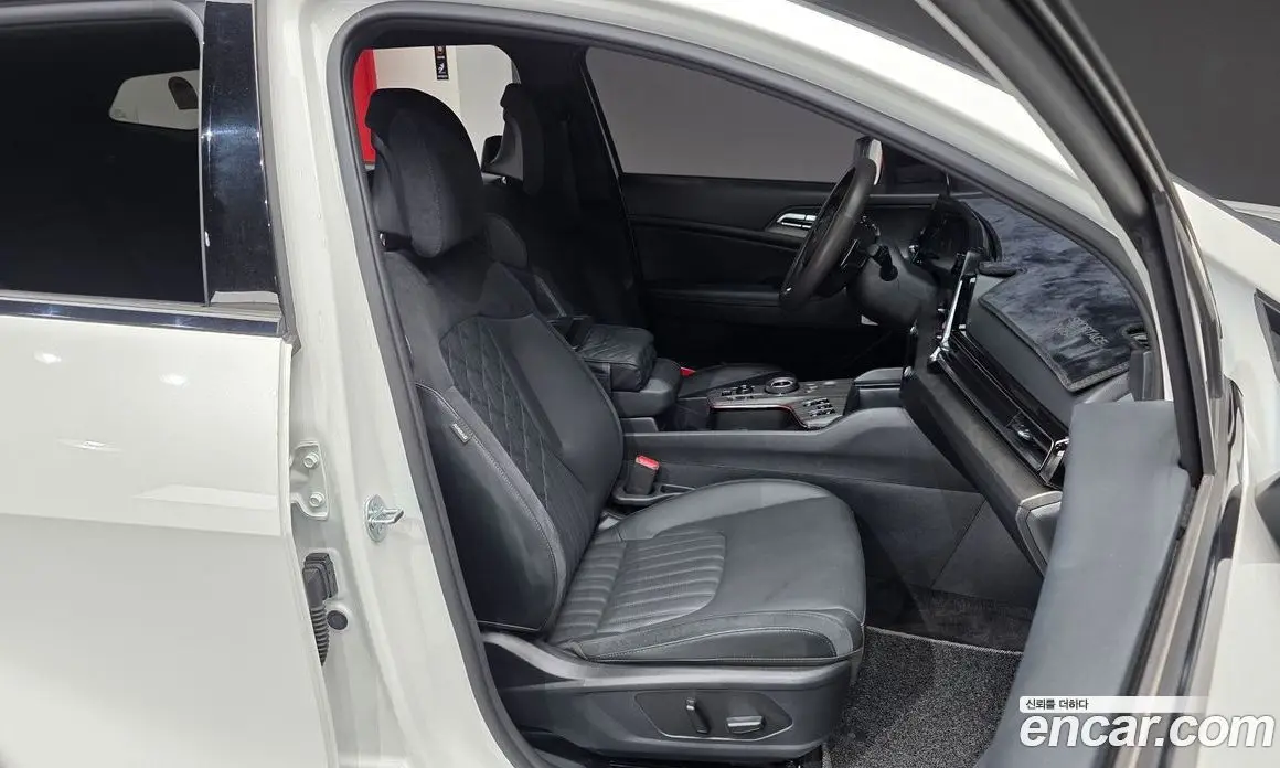 Kia Sportage 2024 1.6 автомат (гидро), фото 16 Kia Sportage 2024 1.6 автомат (гидро), фото 16
