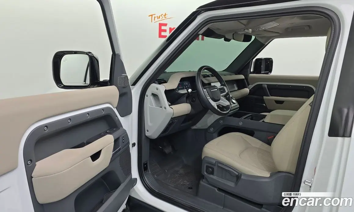 Land Rover Defender 2021 3.0 автомат (гидро), фото 12 Land Rover Defender 2021 3.0 автомат (гидро), фото 12