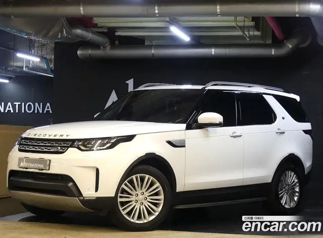 Land Rover Discovery 2017 3.0 автомат (гидро), миниатюра 3 Land Rover Discovery 2017 3.0 автомат (гидро), миниатюра 3