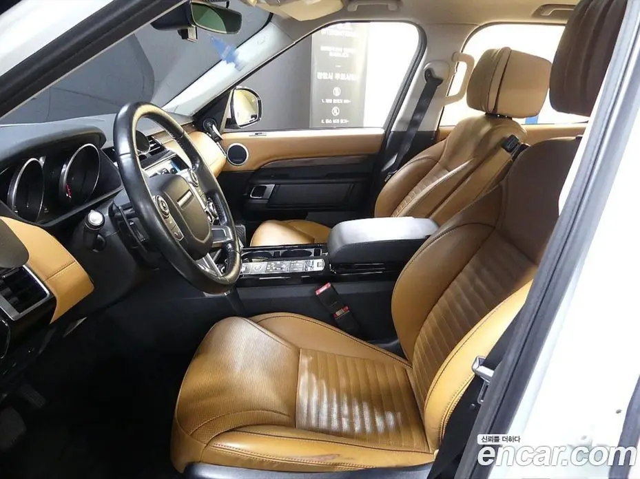 Land Rover Discovery 2017 3.0 автомат (гидро), фото 10 Land Rover Discovery 2017 3.0 автомат (гидро), фото 10