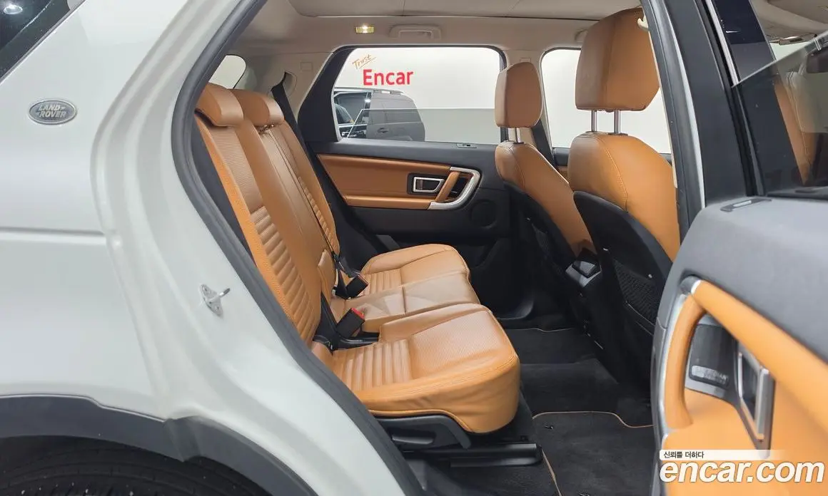 Land Rover Discovery Sport 2019 2.0 автомат (гидро), фото 17 Land Rover Discovery Sport 2019 2.0 автомат (гидро), фото 17