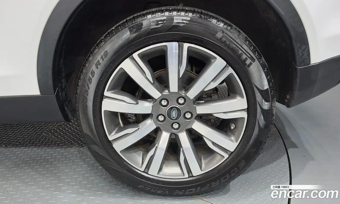 Land Rover Discovery Sport 2019 2.0 автомат (гидро), фото 7 Land Rover Discovery Sport 2019 2.0 автомат (гидро), фото 7