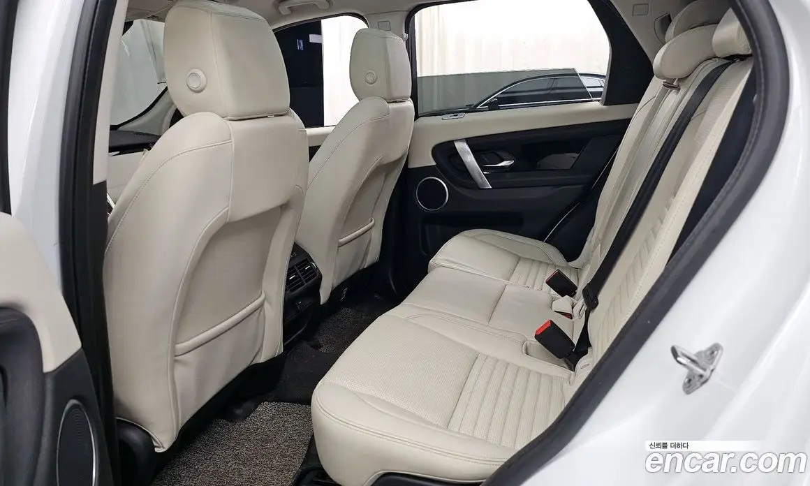 Land Rover Discovery Sport 2021 2.0 автомат (гидро), фото 16 Land Rover Discovery Sport 2021 2.0 автомат (гидро), фото 16