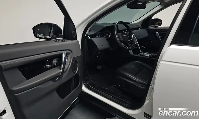 Land Rover Discovery Sport 2023 2.0 автомат (гидро), миниатюра 12
