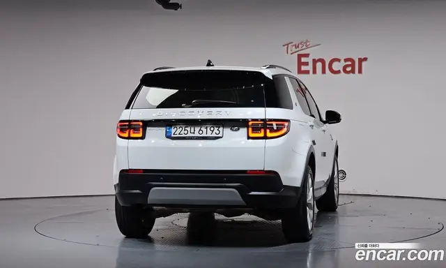 Land Rover Discovery Sport 2023 2.0 автомат (гидро), миниатюра 3